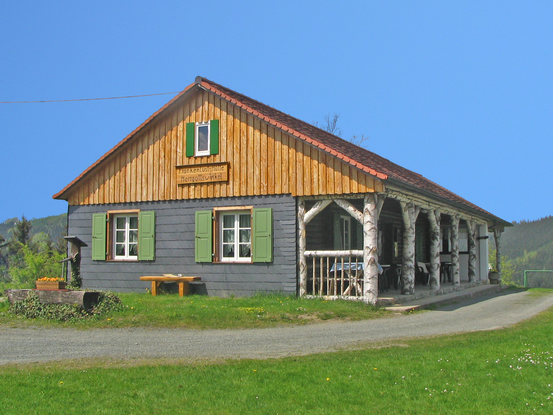 Herrgottswinkelhütte+Wallenfels+004_bearb_2.jpg