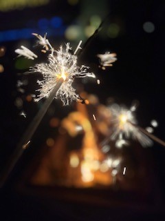 Leider haben wir keinen Alternativtext zu diesem Bild, aber wir arbeiten daran.