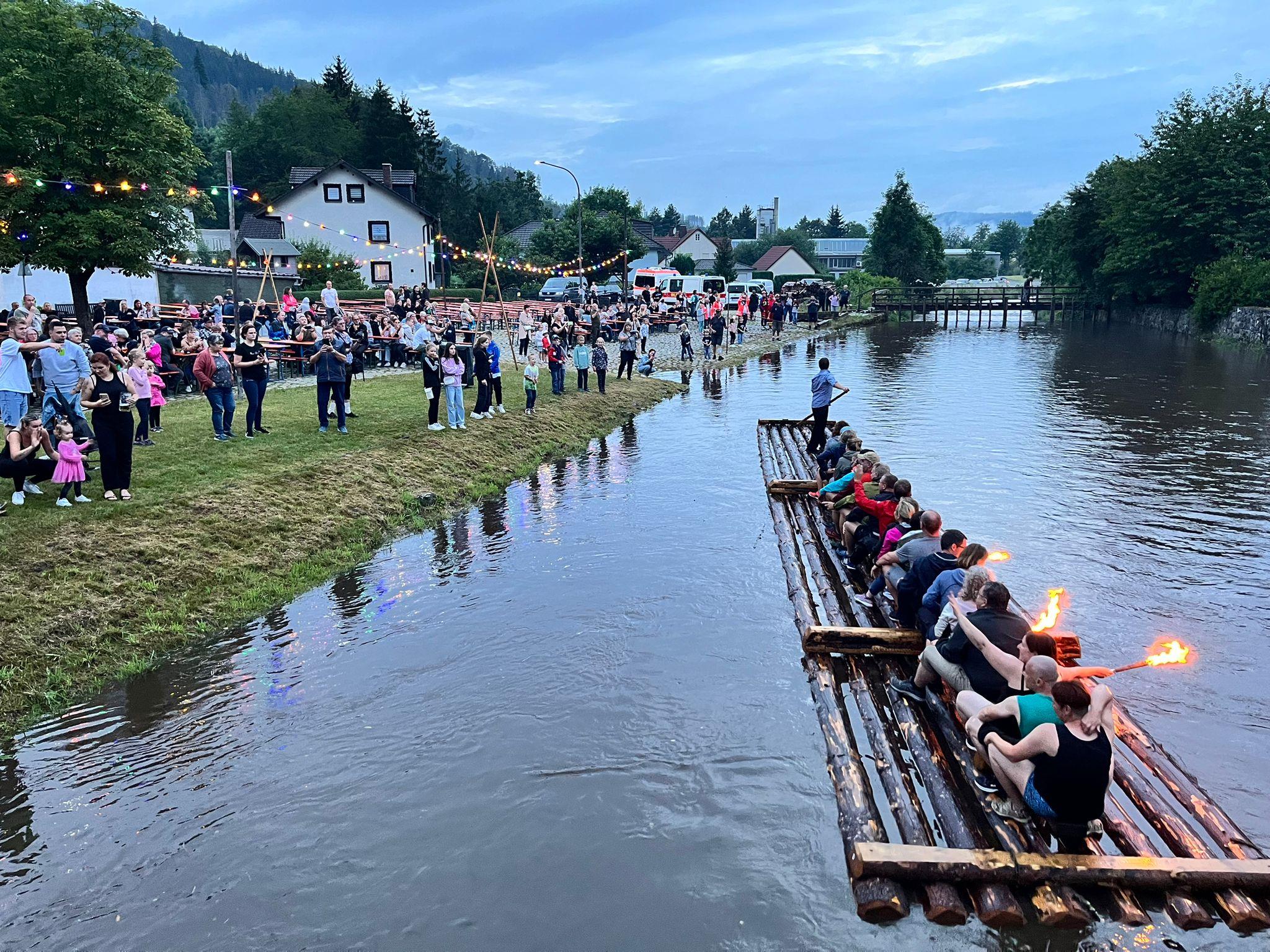 Leider haben wir keinen Alternativtext zu diesem Bild, aber wir arbeiten daran.